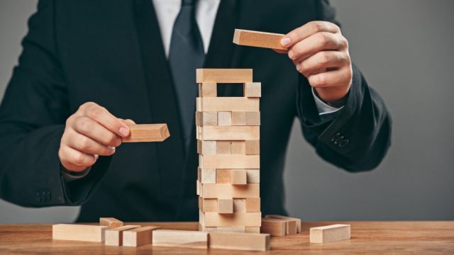 7 Biggest Challenges Faced by Entrepreneurs and Solutions
